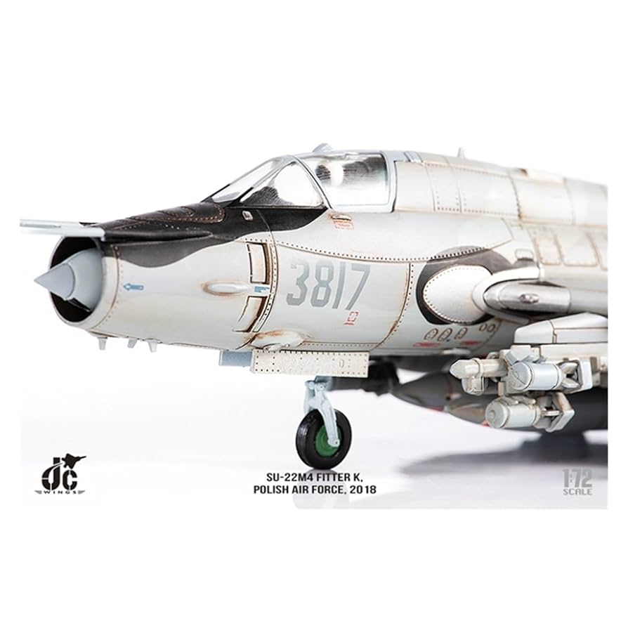 【値下げ！新品】飛行機模型　ダイキャスト　CAFUG B-3600 値下げ！新品】飛行機模型 ダイキャスト CAFUG B-3600 - メルカリ